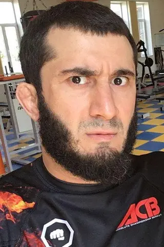 Peliculas de Mamed Khalidov