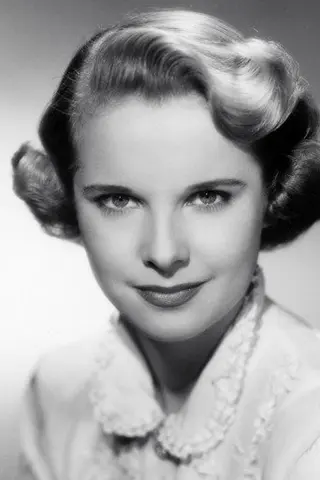 Peliculas de Mona Freeman