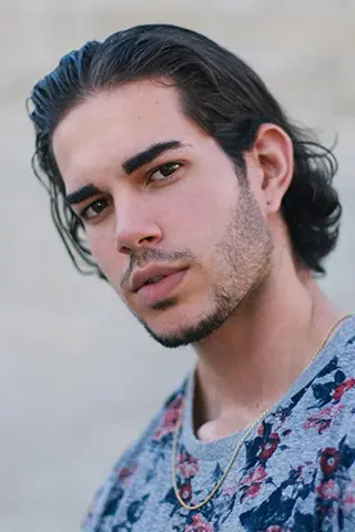 Peliculas de Adrian De Armas