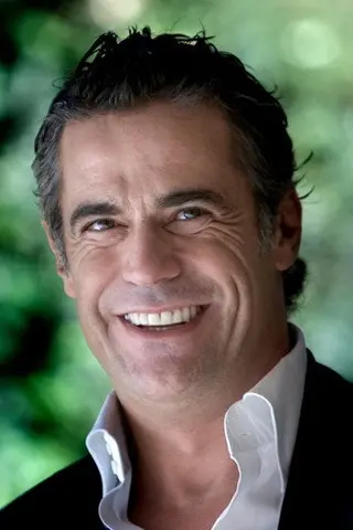 Peliculas de Edoardo Costa