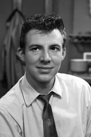 Peliculas de Philip Lowrie