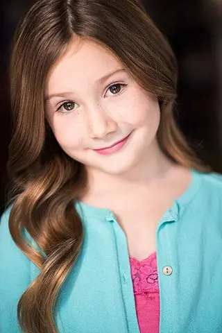 Peliculas de Ava Grace Cooper