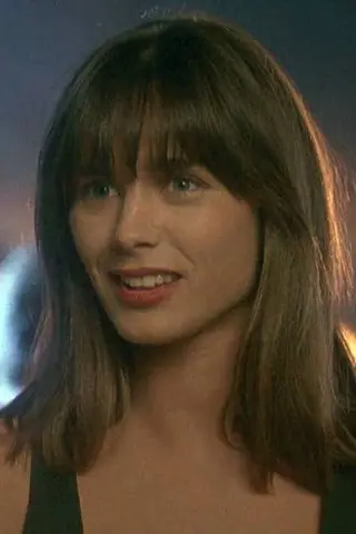 Peliculas de Felicity Waterman