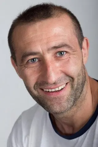 Peliculas de Slavi Slavov