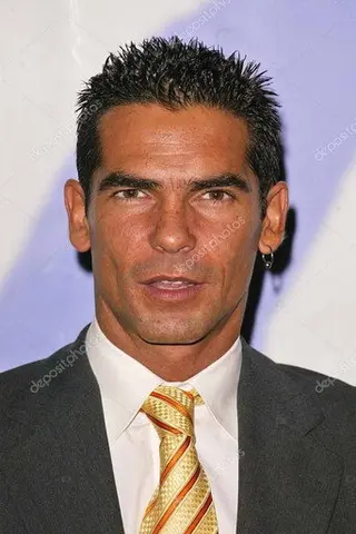 Peliculas de Armando Araiza
