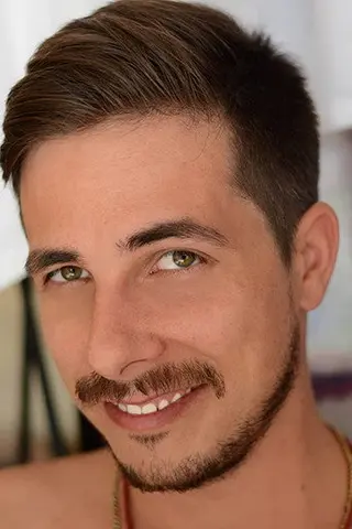 Peliculas de Peter Sztojanov, Jr.