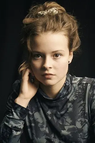 Peliculas de Josephine Blazier