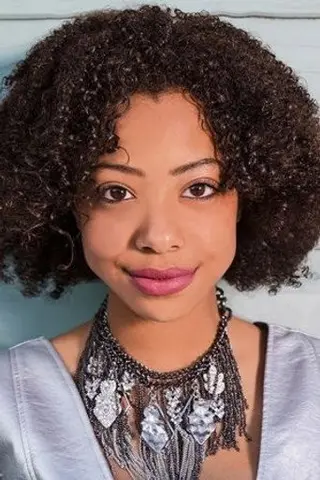 Peliculas de Ameerah Falzon-Ojo