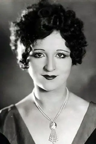 Peliculas de Julia Faye