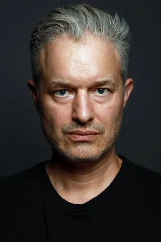 Peliculas de Paul Cassell