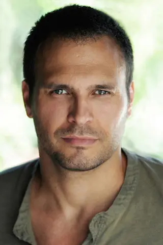 Peliculas de Maximillian Decker