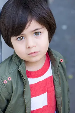 Peliculas de Lucas Armendariz