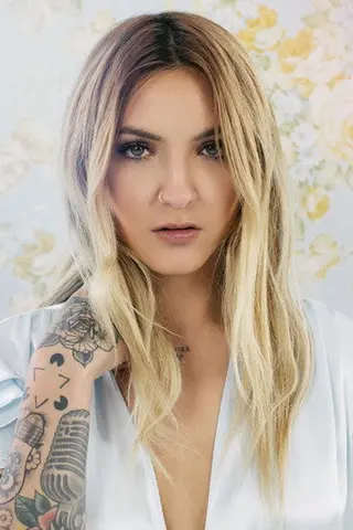 Peliculas de Julia Michaels