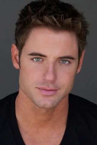 Peliculas de Brandon Stoughton
