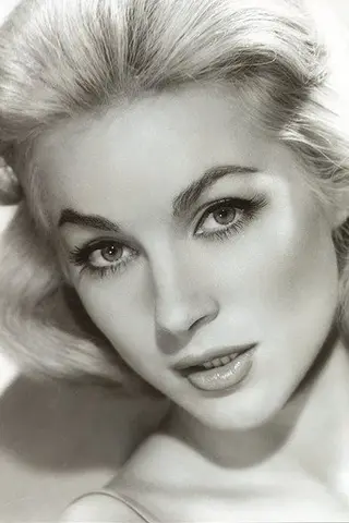 Peliculas de Shirley Anne Field