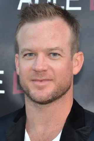 Peliculas de Aaron Massey