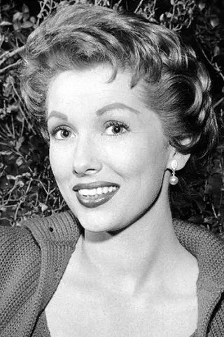 Peliculas de Elaine Edwards