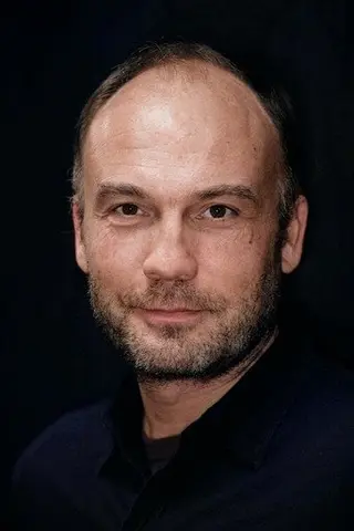 Peliculas de Mahir Günşiray