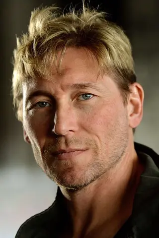 Peliculas de Aaron James Cash