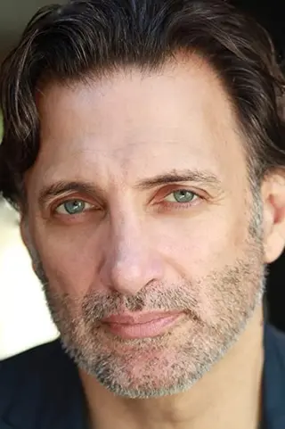 Peliculas de Matthew Brenher