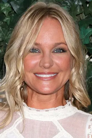 Peliculas de Sharon Case