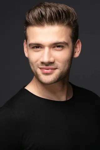 Peliculas de Caner Topçu