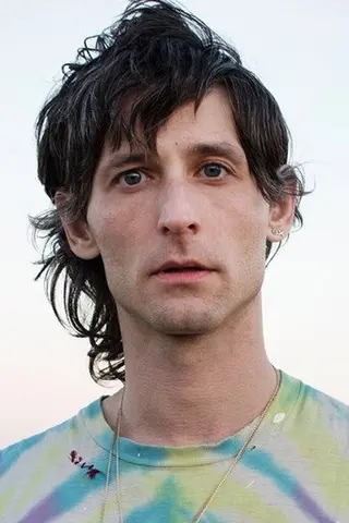 Peliculas de Nick Valensi