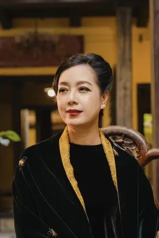 Chiều Xuân - Córka • Potomstwo