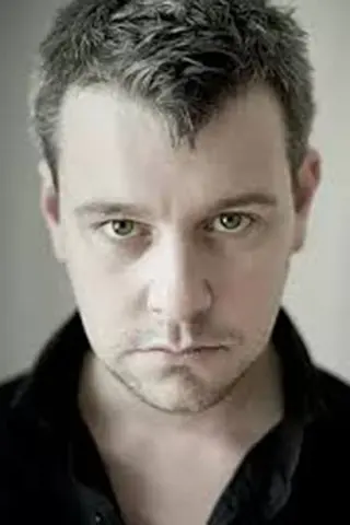 Peliculas de Logan Hillier