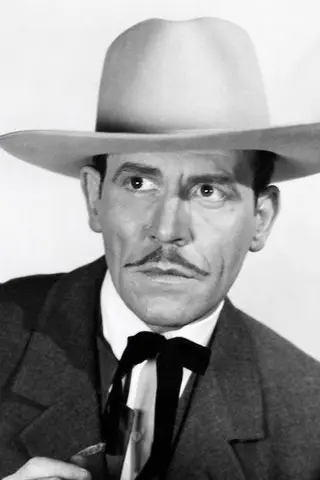 Peliculas de Kenneth MacDonald
