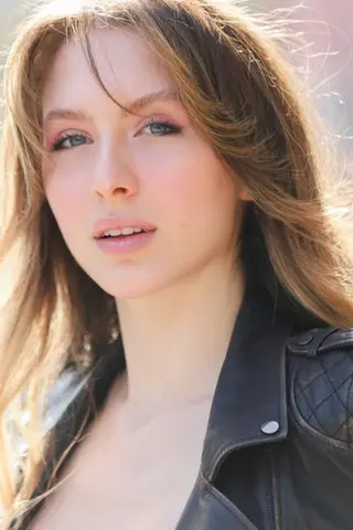 Alara Eriç - Córka • Potomstwo