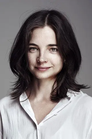Peliculas de Louise Peterhoff