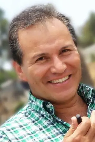 Peliculas de Fernando Sáenz