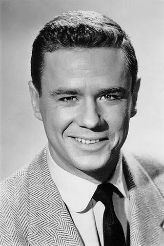 Peliculas de Marshall Thompson