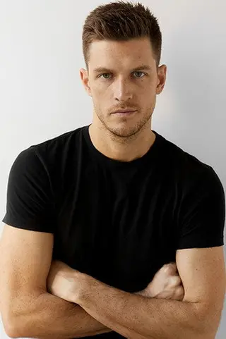 Peliculas de Logan Macrae