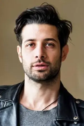 Peliculas de Ümit Erlim