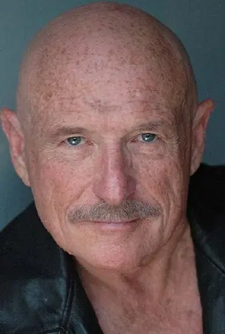 Peliculas de Ken Farmer