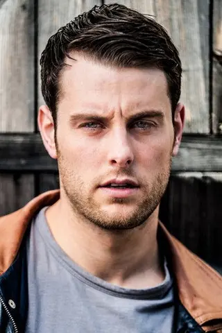 Peliculas de Matt Hookings