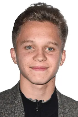 Peliculas de Daniel Huttlestone