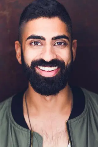 Peliculas de Anoop Desai