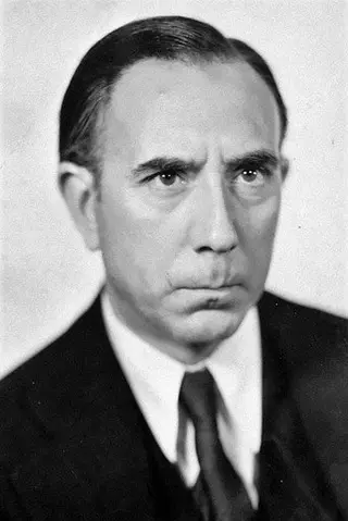 Peliculas de Carlos Villarías