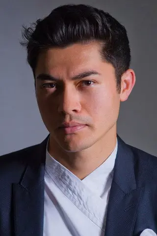 Peliculas de Henry Golding