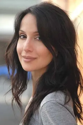 Peliculas de Renee Faia