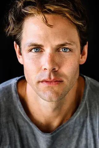 Peliculas de Lachlan Buchanan