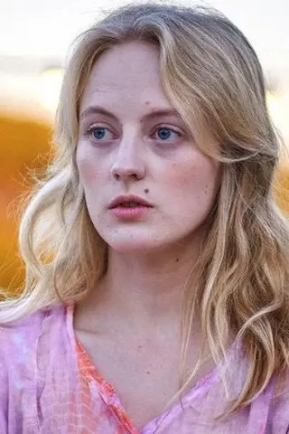 Peliculas de Caroline Hellwig