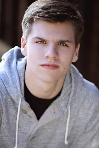 Peliculas de Daniel Salyers