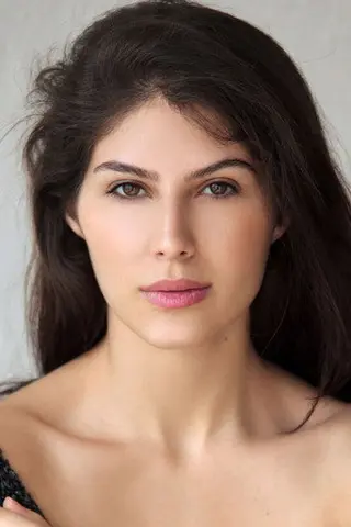 Peliculas de Elnaaz Norouzi