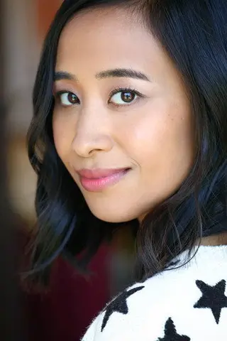 Peliculas de Charlene deGuzman