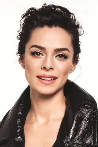 Peliculas de Özge Özpirinçci