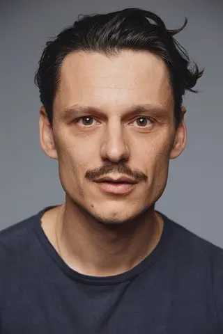 Peliculas de Julien Massetti